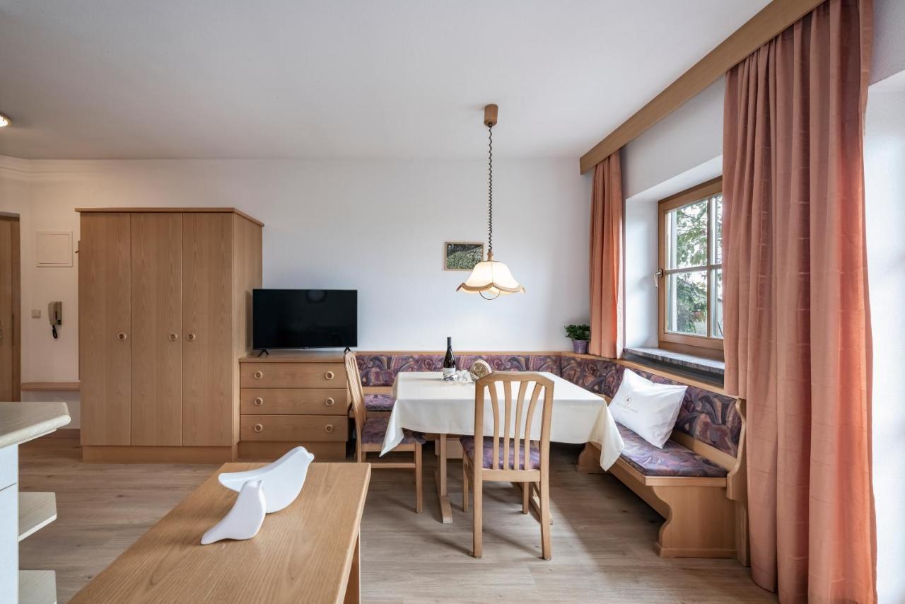 Baumannhof Apartment Schenna Bagian luar foto